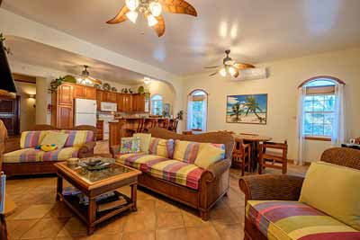 Villa de Plata, Caye Management, Ambergris Caye Belize Beachfront Homes ...